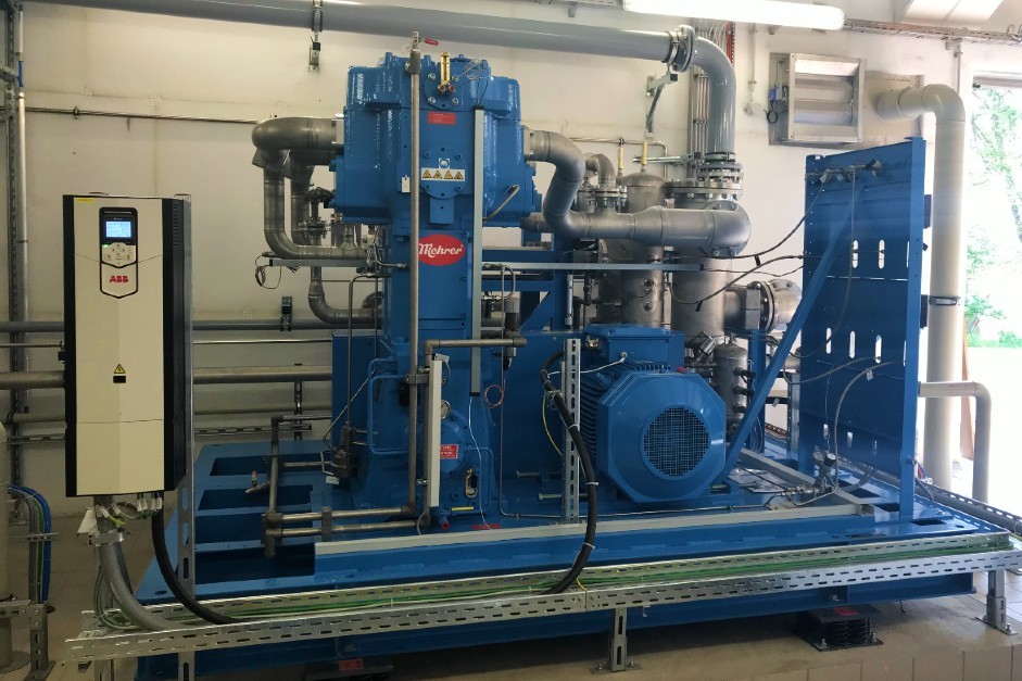 CO2 compressor set up in the production hall