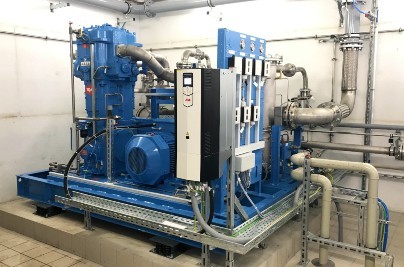 Environmentally friendly water softening with CO2